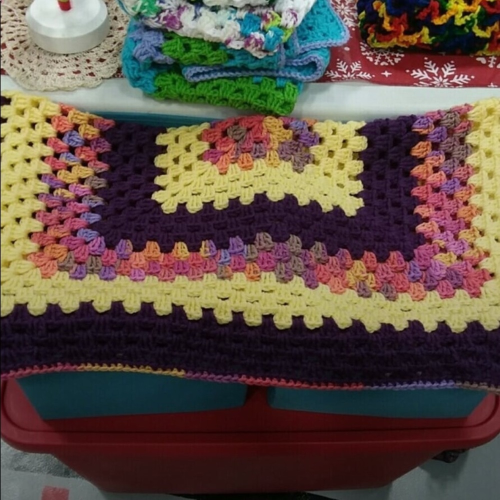 Cuddle Time Lapthrow